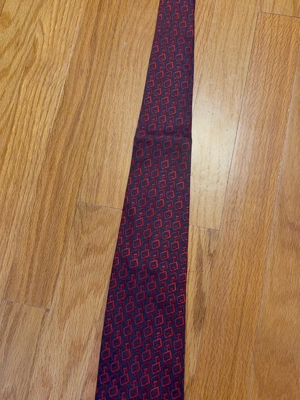 Gucci Vintage Navy and Red Geometric Silk Tie